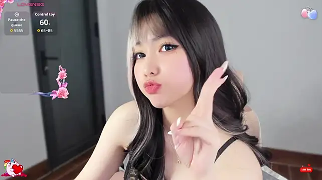 _Sophia01_ - 💗Tháng mới rực rỡ 🍀
