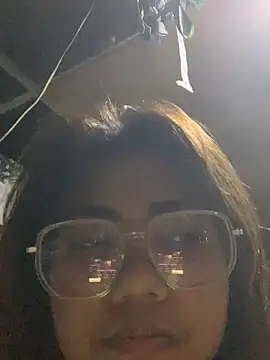 YaraSmith - topless and playing nipple
