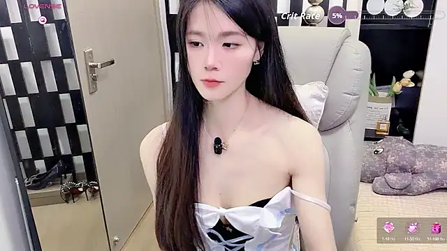 Yueyue-MM - 上空直播5分钟