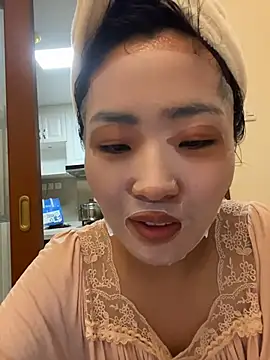 CiCi9 - 🦌园长户外闺蜜舔乳头