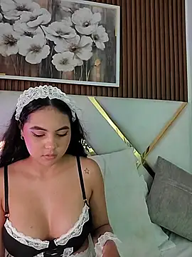 AlinnaRosee_