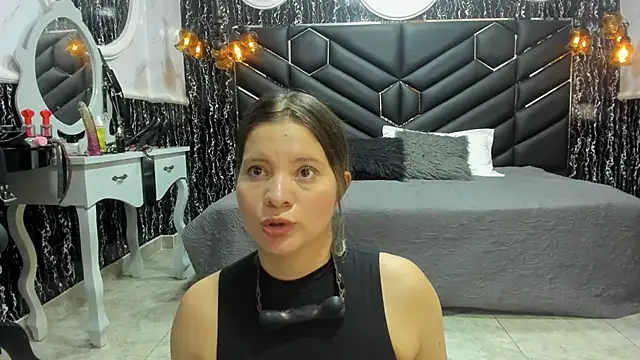 JAYLEN_BDSM - 👌50 spanks ass+clamp nipples