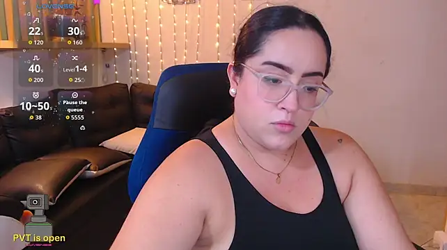 Sofiia_davis23 - cream in tits