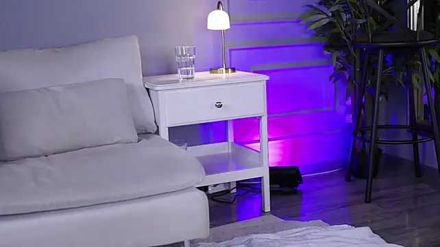 EvieVooss - Dildo Pussy 😈😈