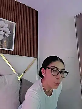 AlinnaRosee_