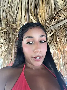 SaryJonex - GETTING NAKED ON THE BEACH FOR FIVE MINU