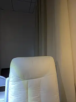Momo-1314 - 💕众筹小粉