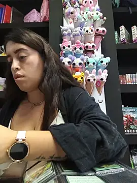 MissNyraSecret - Tits out public in store