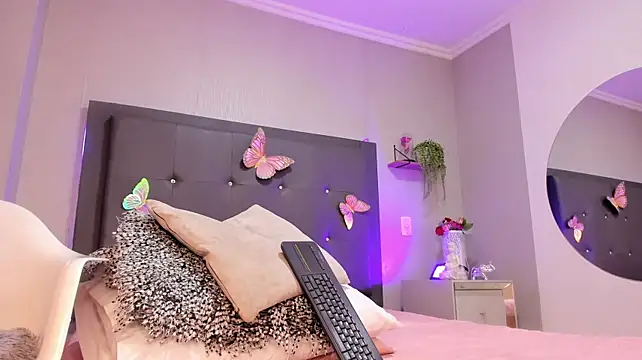 Emma_lye - 🍑🔥show plug anal xxl 🔥🍑