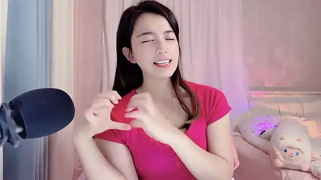 Amy-6668 - 我说难过的眼睛就像柏林的一场雾