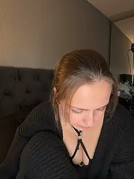 MaryPeach666 - Boobs Out 5min 🍒 + LT Live Pussy Pic