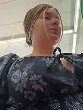 BARBIEsexyCOUPLE - Blowjob 😈💖sloppy 💦