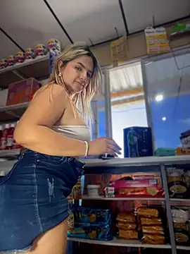 Sammyqueenx21 - let stranger spank our ass touch boobs