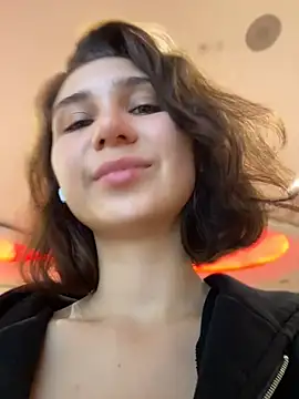 QuitieLia - 🍭Juicy blowjob with dildo🍭