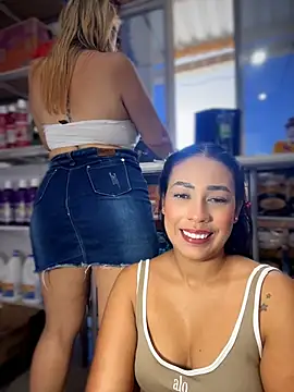 Sammyqueenx21 - let stranger spank our ass touch boobs