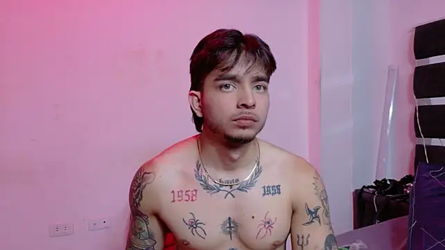 AliceandMax - BITES THAT NIPPLES HARD