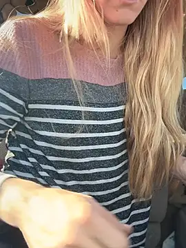 GoldenFlameGoddess - Booo! 👻