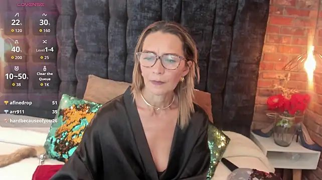 Issa_Milf__ - 🔥CONTROL TOY X5 MAKE ME WET 💦💦