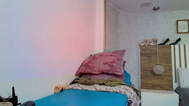LucianaWainN - Whoever wins in the end gets a free vid