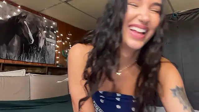 Ella2sweet - boob tease