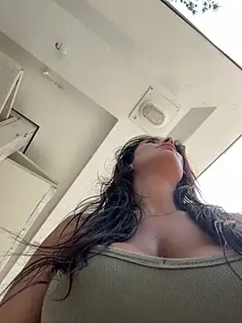 Lusty_Louise - Naked in the car 🔥 😱 pelada no carro