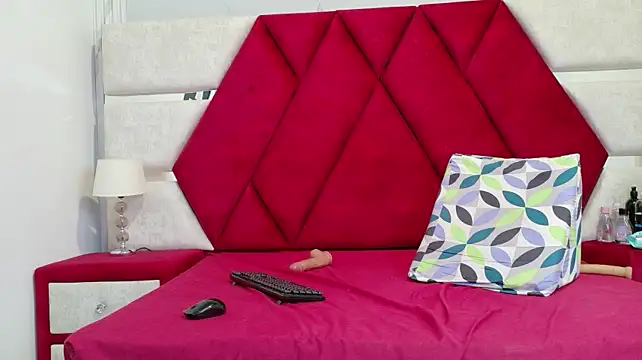Kity_spiderr - Full naked + masturbation + squirt
