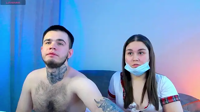 LucyMuur - 3 finger in pussy
