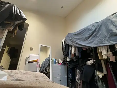Blondeychiaraxo - Strip and twerk