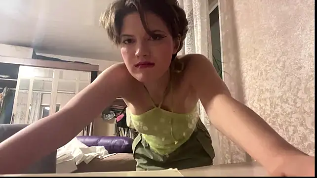 EdlinGathright - Teasing you with my dress