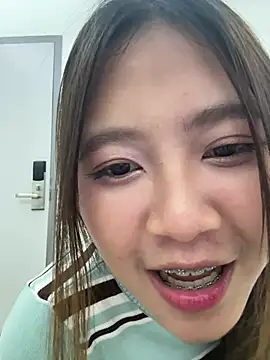 Cheekkk - Play pussy and cum