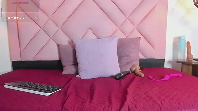Caroline_daring - saliva on my tits