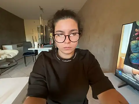 Missseduction24 - Enlève ta robe