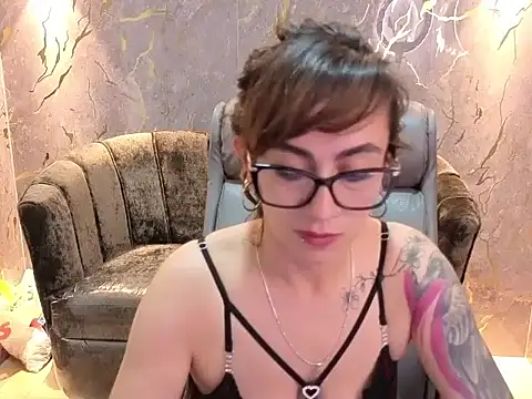Alejandra_sandoval_a - striptease + naked