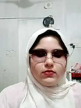 Nusrat-N - Full nude