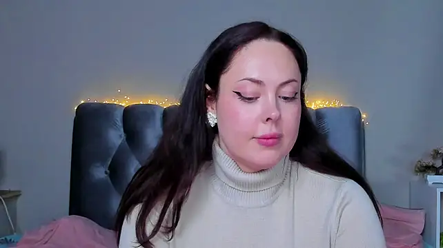 AlbaLimory - spit on boobs