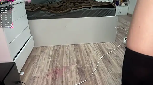 Tiffanythegreatest - dildo in ass