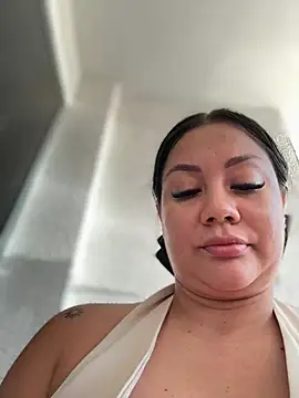 ValeryGrey - Neighbors nearby, wet my pussy🥵+🎁4LT