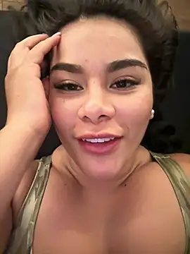 Issane_Peru - Ged naked and you play my pussy