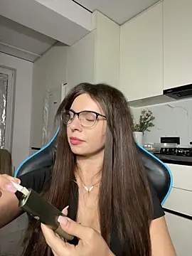 CurlyLara - 💎butt plug+VIDEO FOR LAST TIP