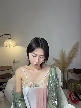 Nanako99 - 小粉插入5分钟