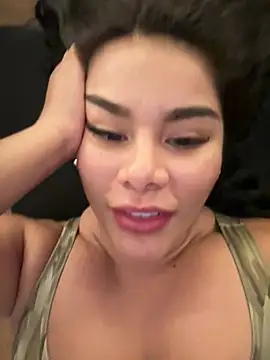 Issane_Peru - Ged naked and you play my pussy