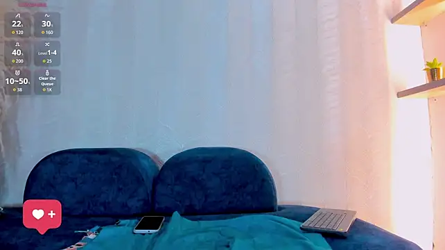 Naomii_Viper - Rub my clit + finger pussy play