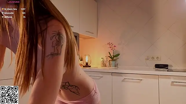 Valenora_xs - red my sweet ass