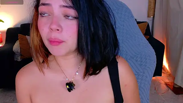 BellaAsford - I WANT RIDE ANAL DILDO, HELP ME DADDY!!