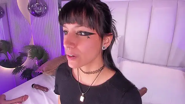 ViolettaColinss - Show tits + oil
