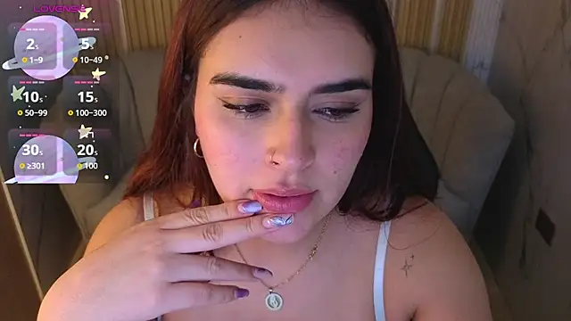 Honey_bloom_cn - spread pussy