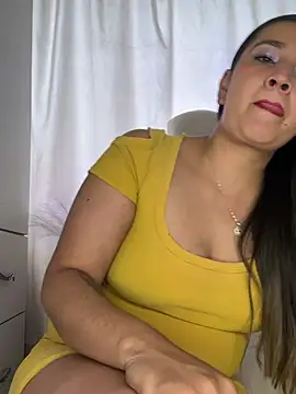 ChloeSaint_ - fully naked 🥵