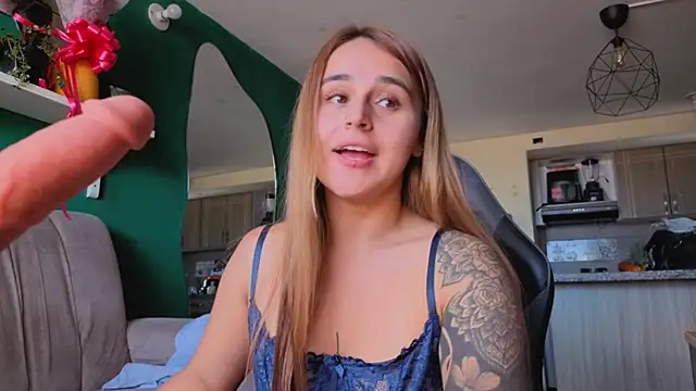 Evy_orange1