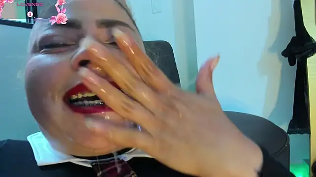 Violetmontan - spit, lick, heel, control, toy—2 min