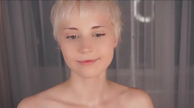 HattieSkay - jumping tits